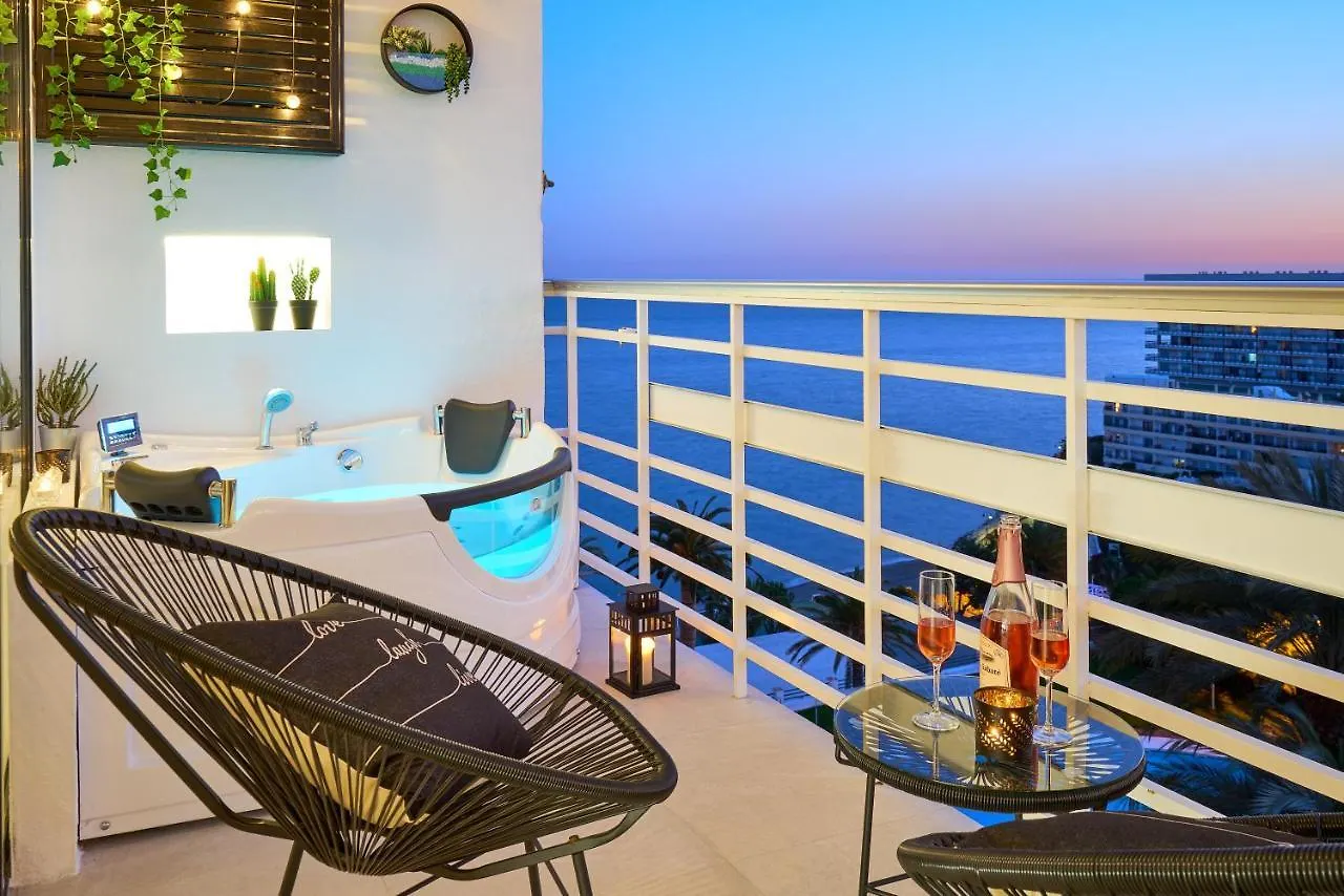 Suite Del Mar Luxury Apartment With Jacuzzi Torremolinos