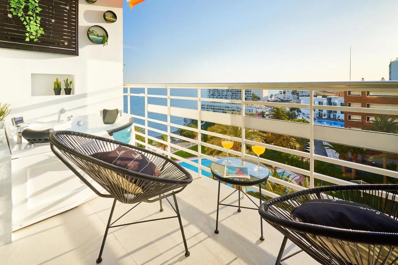Suite Del Mar Luxury Apartment With Jacuzzi Torremolinos