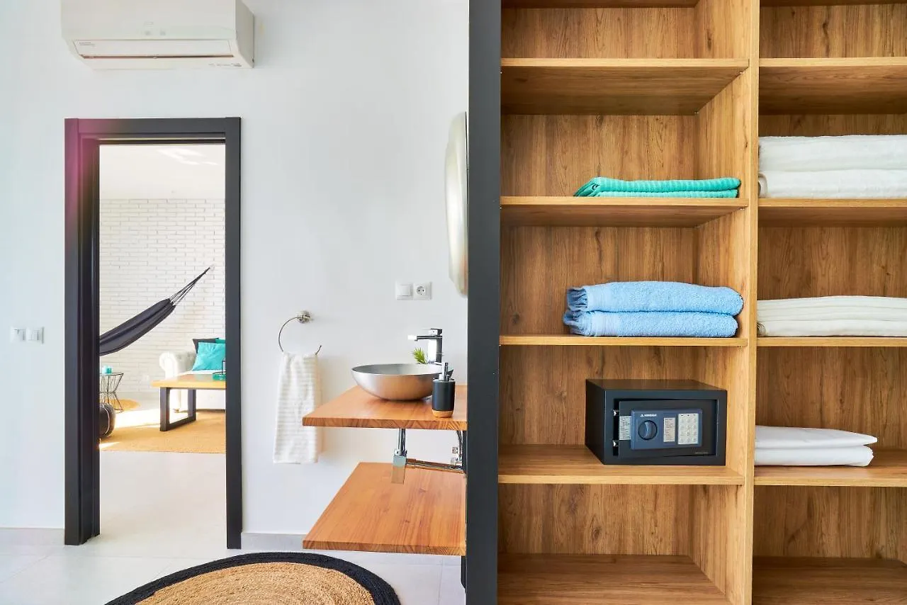 Suite Del Mar Luxury Apartment With Jacuzzi Torremolinos 0*,